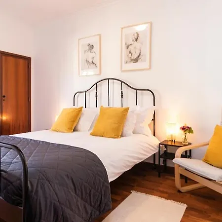 2 Bedroom - Great For Holidays And Work *
