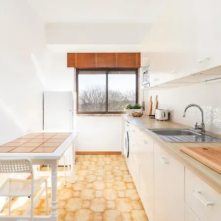 Appartement 2 Bedroom - Great For Holidays And Work Oeiras