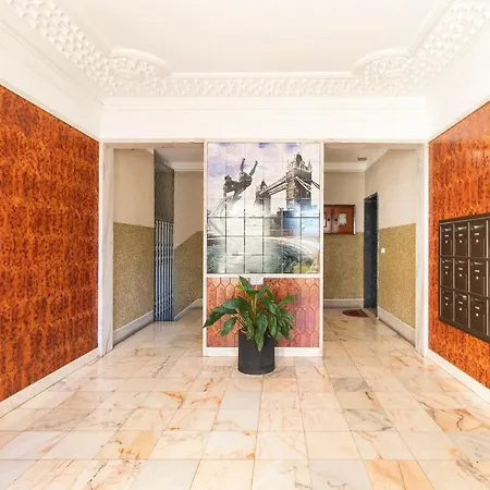 2 Bedroom - Great For Holidays And Work Апартаменты Оэйраш