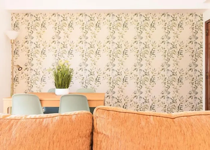 2 Bedroom - Great For Holidays And Work Оэйраш