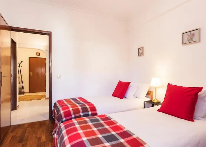 Апартаменты 2 Bedroom - Great For Holidays And Work *