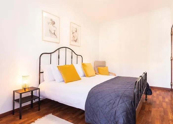 Апартаменты 2 Bedroom - Great For Holidays And Work