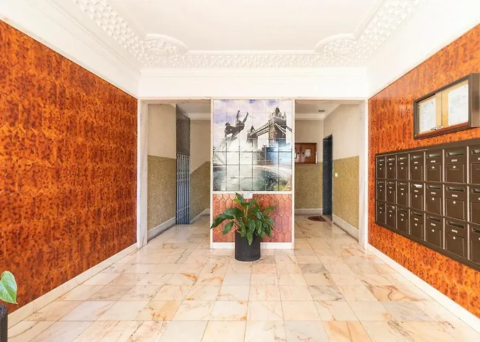 2 Bedroom - Great For Holidays And Work Апартаменты Оэйраш